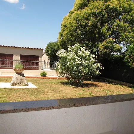 Roza Gostinjska kuća 3*